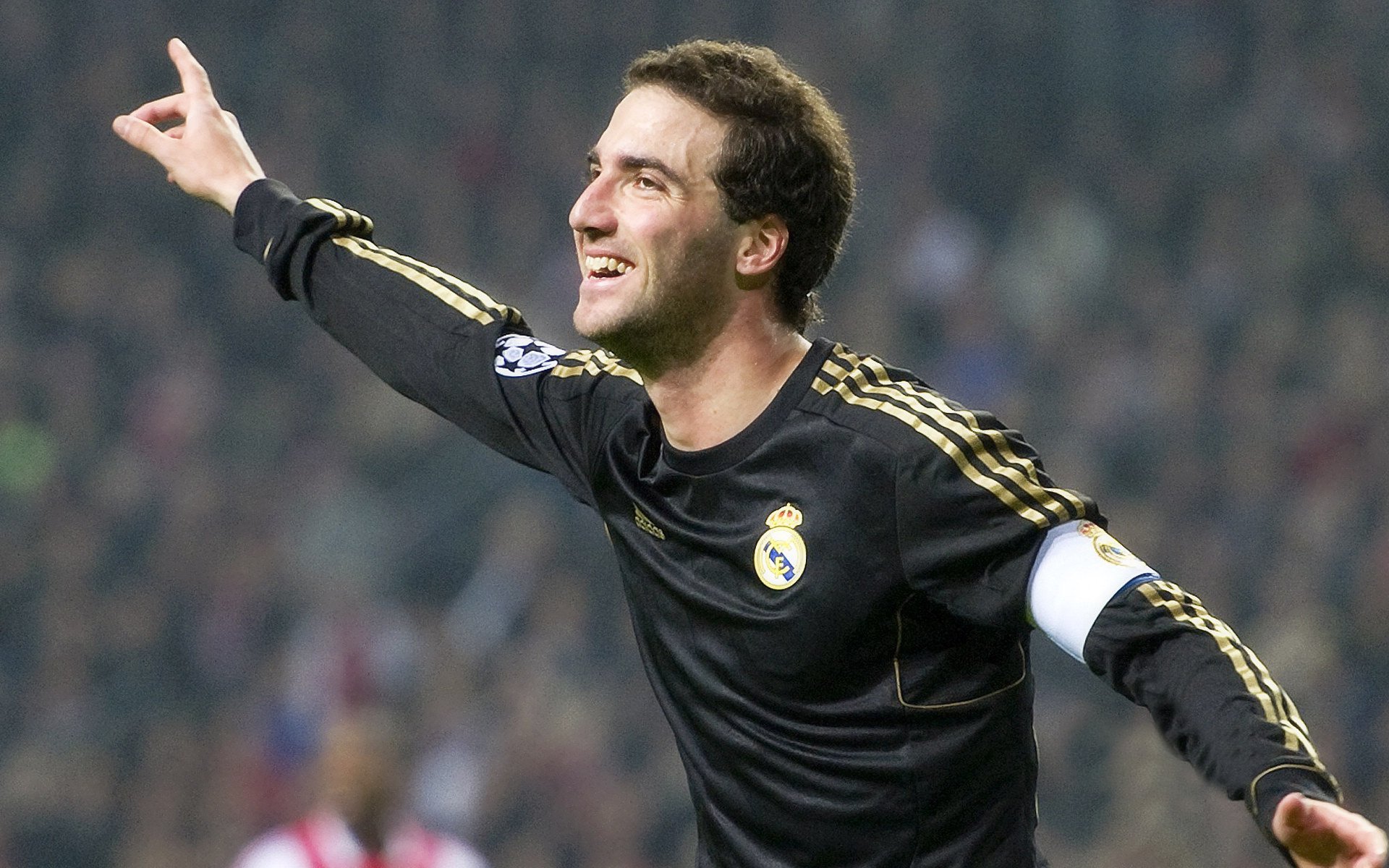 VALORANT操作技巧碾压对手，valorant玩法